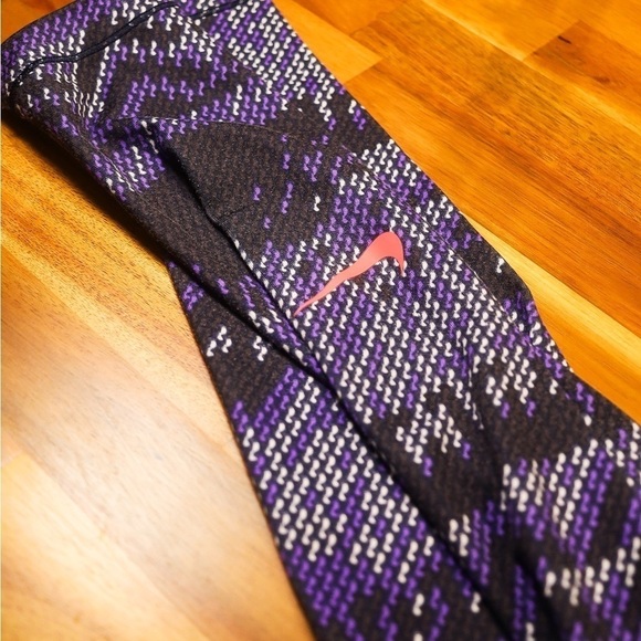 NIKE PRO Leggings size Small - Picture 3 of 3